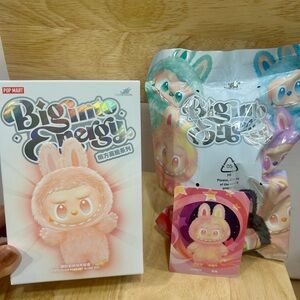 PopMart 100% Authentic Labubu Big Into Energy Series - Loyalty
